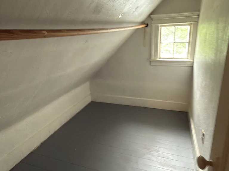 328 Brooks St #1 — Photo 9