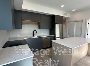 620 Coronation Ave #605, Kelowna, BC V1Y7A1