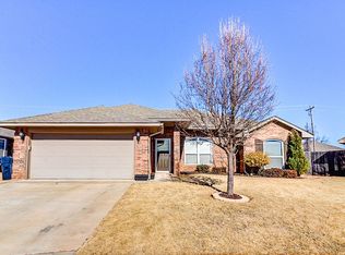 11641 SW 8th St, Yukon, OK 73099