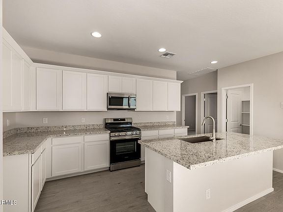 4th image of 46850 W Crescent Moon Drive