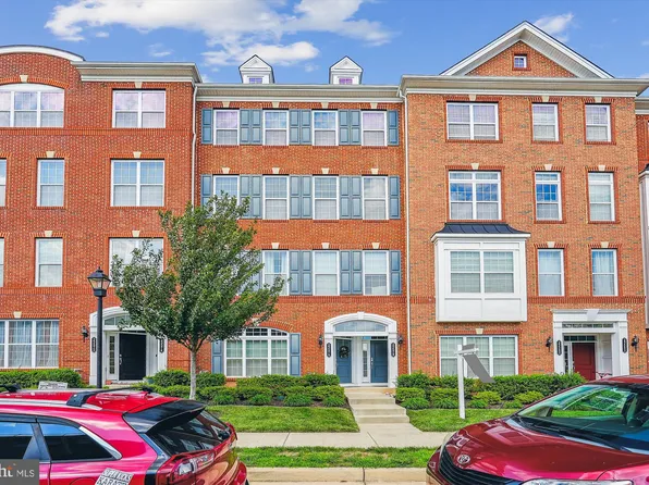 23578 Buckland Farm Ter, Ashburn, VA 20148