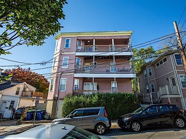 8 Belmont St #2, Somerville, MA 02143