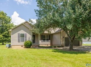 20001 Carey Rd, Athens, AL 35614