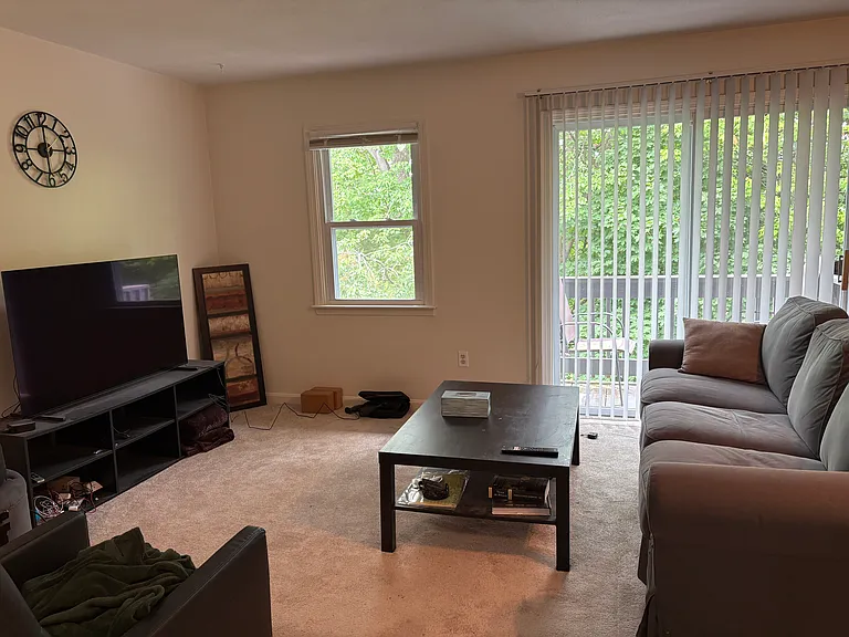 200 Manville Hill Rd — Photo 4