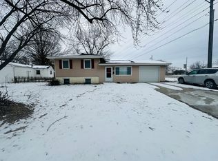831 W Brown St, Liberty, MO 64068