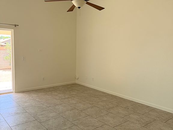 5th image of 1249 E Washington Ave