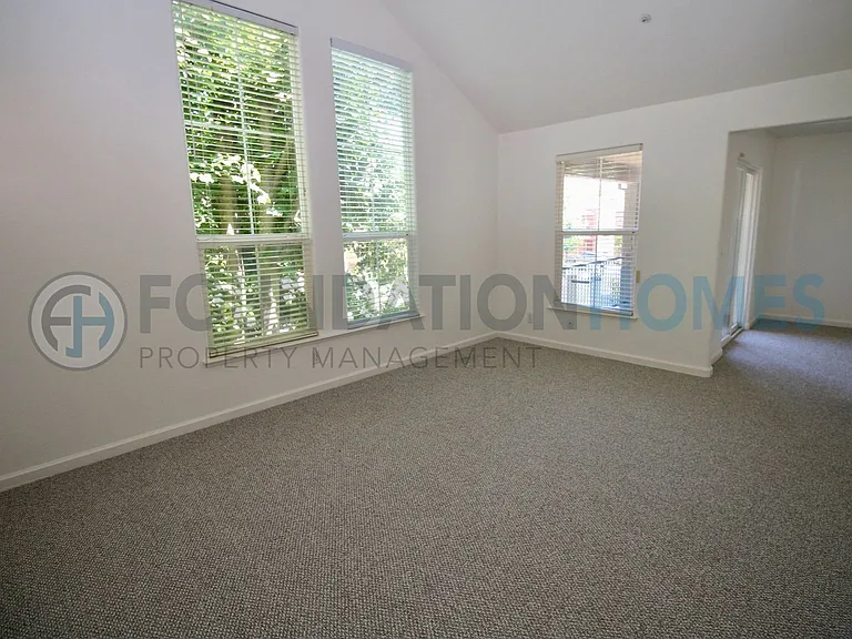 75 Gann Way — Photo 7