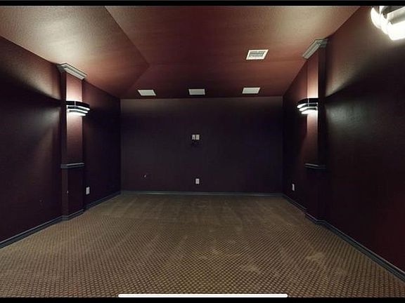 5th image of 1311 Roma St