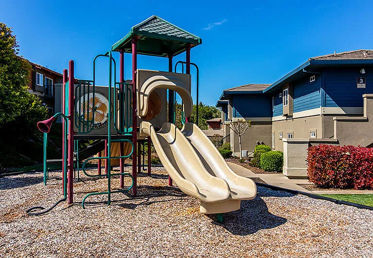 Sterling Ranch Apartments — Photo 4