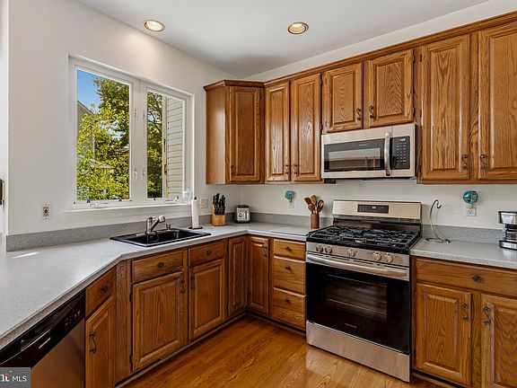 5th image of 20303 Battery Bend Pl