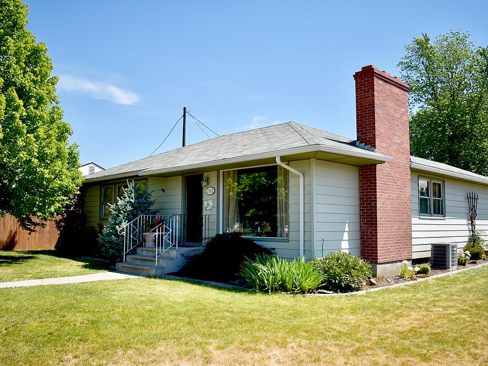 1st image of 202 Cascade Dr