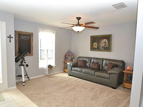 3rd image of 4016 Four Lakes Dr