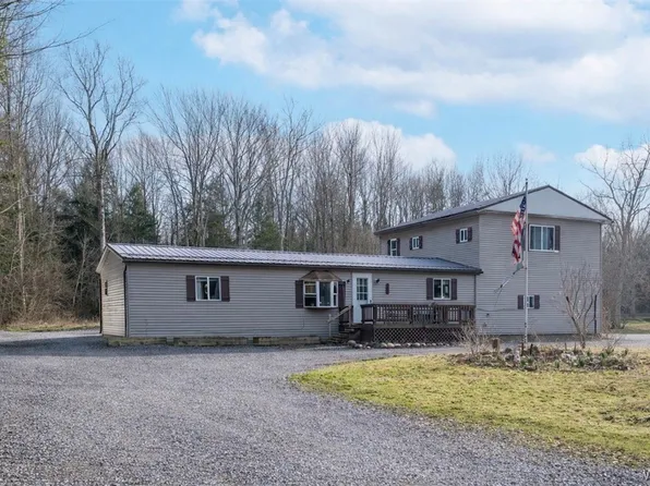 2255 New Jerusalem Rd, Eden, NY 14057