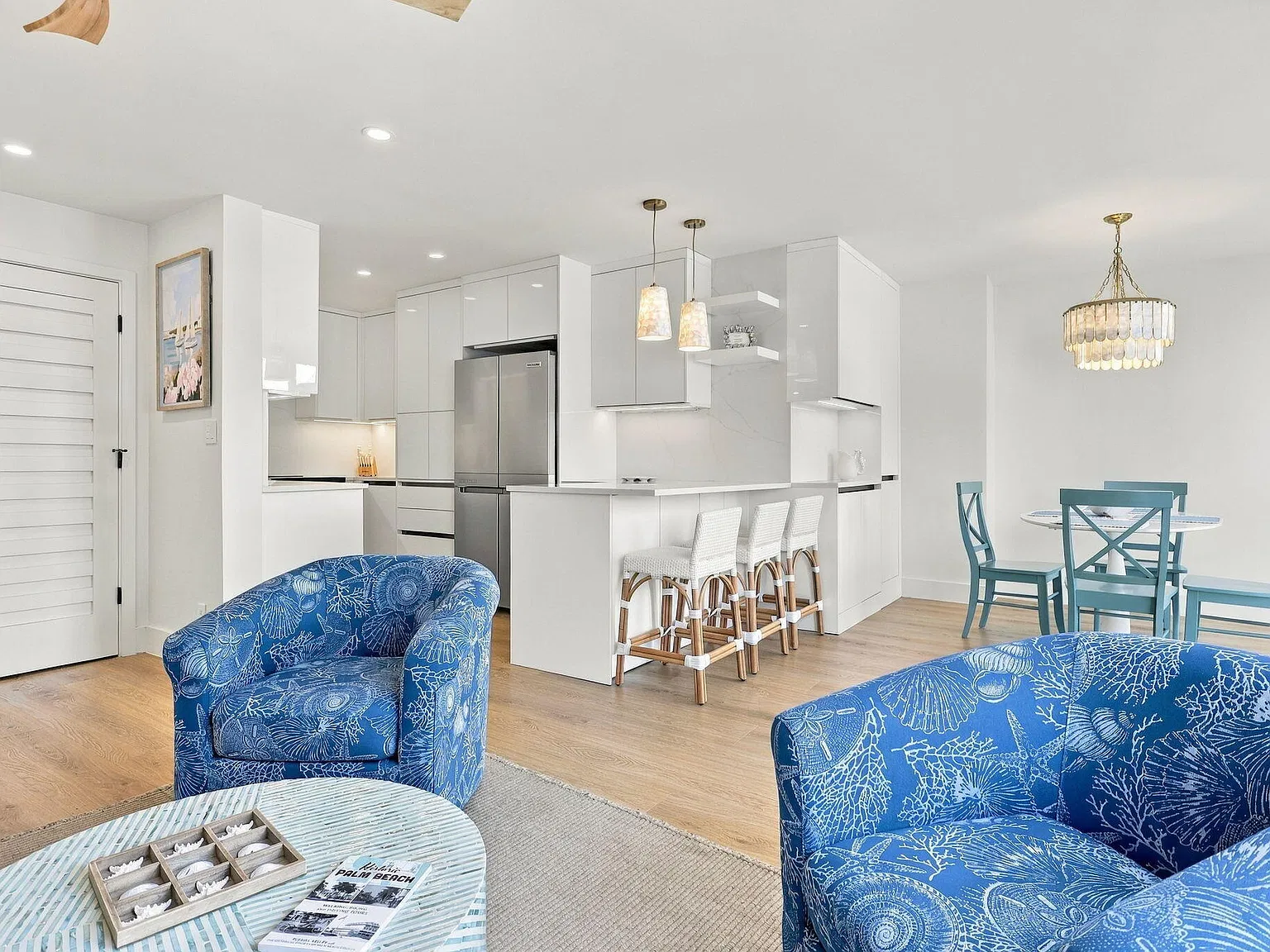 2 bed, 1.5 bath, 1174 sqft, $5,500 — Photo 4