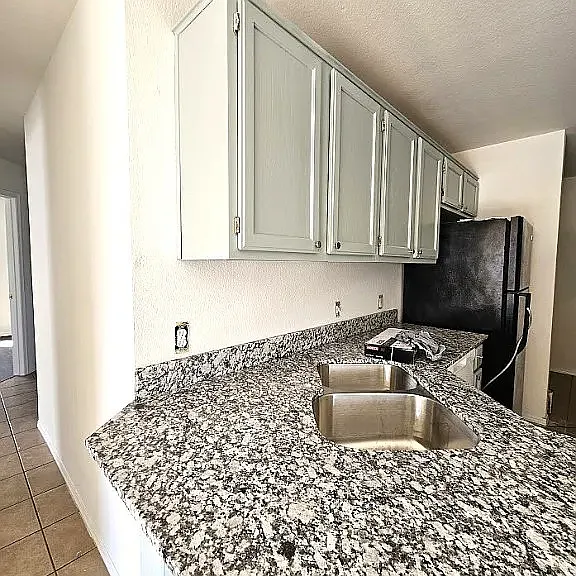 1343 E Fairlane St #1343 — Photo 4
