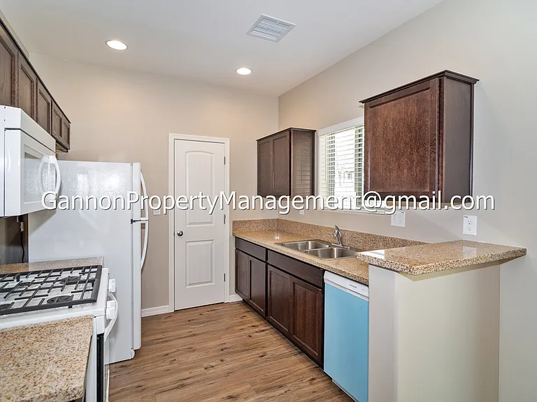 4734 N Ocotillo Dr #1 — Photo 8