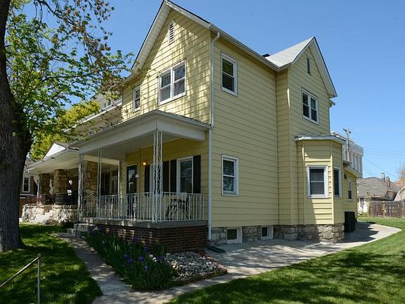 2nd image of 626 Sandusky Ave