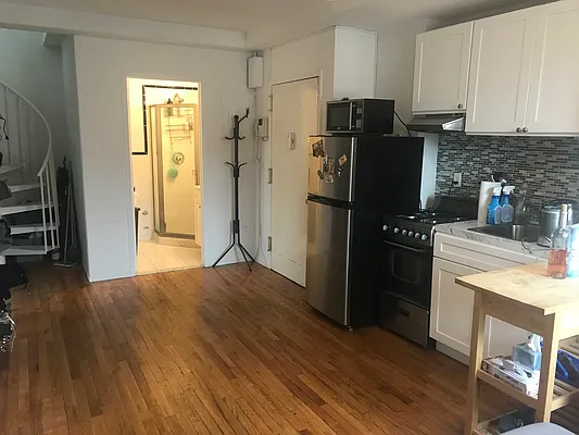 Rented by Vanderborgh Realty  | media 51