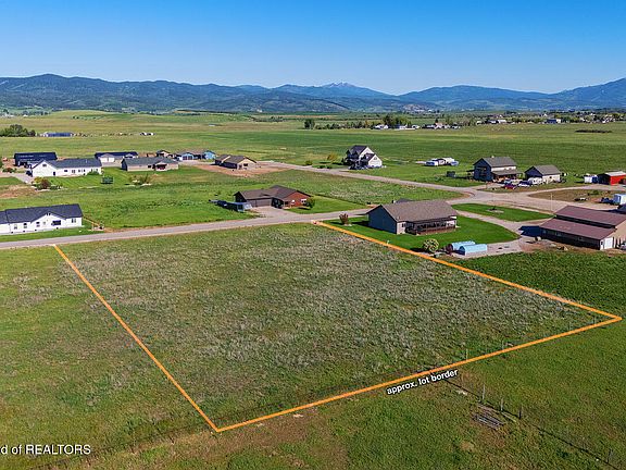 4th image of LOT 2 E Circle Dr