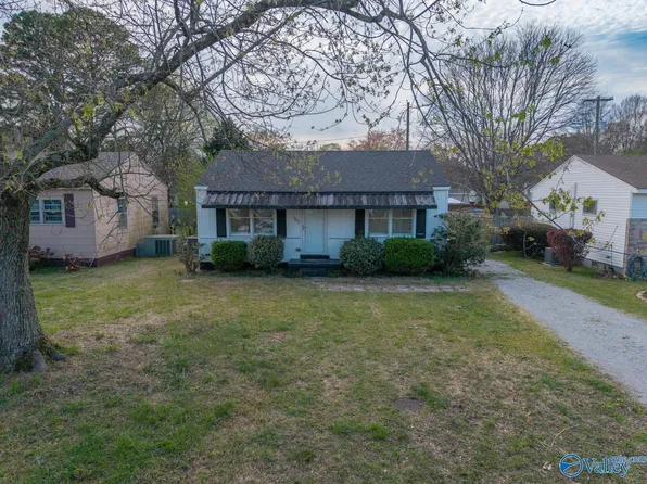 1203 20th Ave SE, Decatur, AL 35601