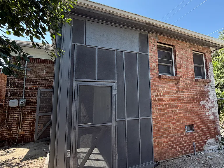 1121 Polk St — Photo 31