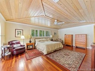 14945 SW 85th Ave, Palmetto Bay, FL 33158