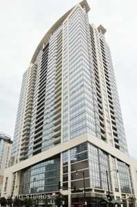 100 14th St APT 2405, Chicago, IL, 60605