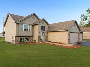 7986 Palmgren Ave NE, Otsego, MN 55330