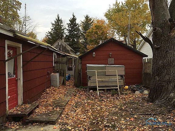 3rd image of 512 Banter St