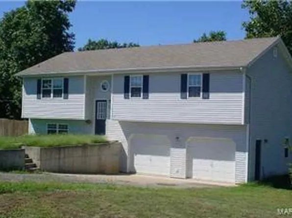16571 Titan Rd, Saint Robert, MO 65584
