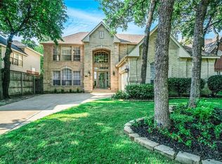 3900 Brookfield Dr, Arlington, TX 76001