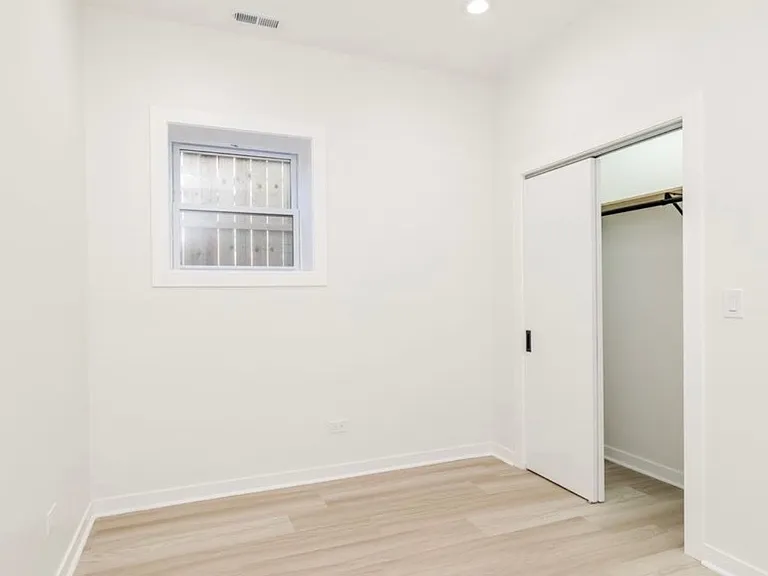1056 N Central Park Ave #2 — Photo 10