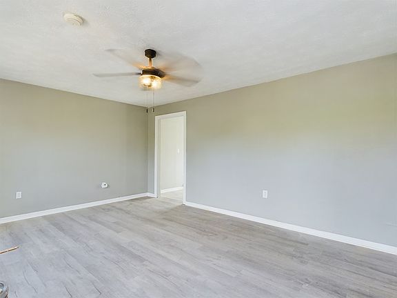 5th image of 47 Turtle Court