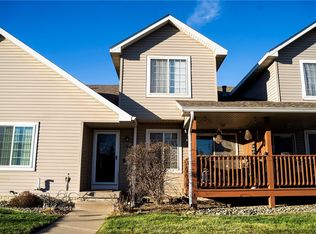 107 SW Hickory Gln, Grimes, IA 50111