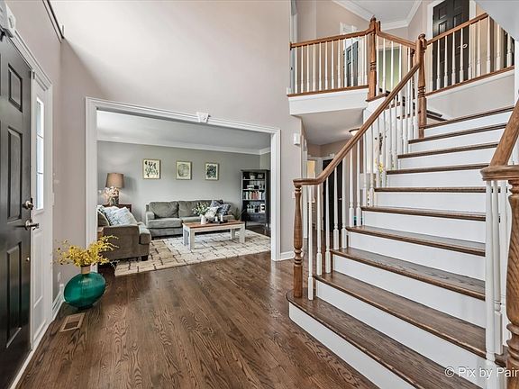 4th image of 2401 Bainbridge Blvd