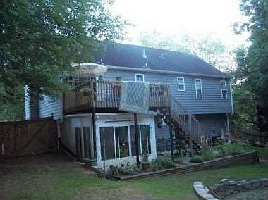 2nd image of 1051 Braddock Cir