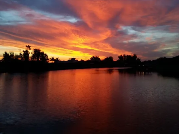 1019 NW 42nd Pl, Cape Coral, FL 33993