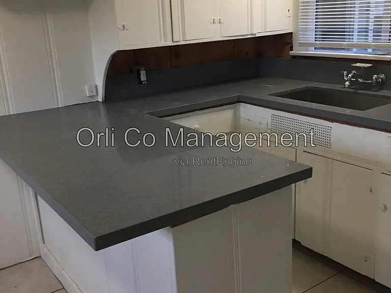 7100 Haskell Ave #7100 — Photo 4