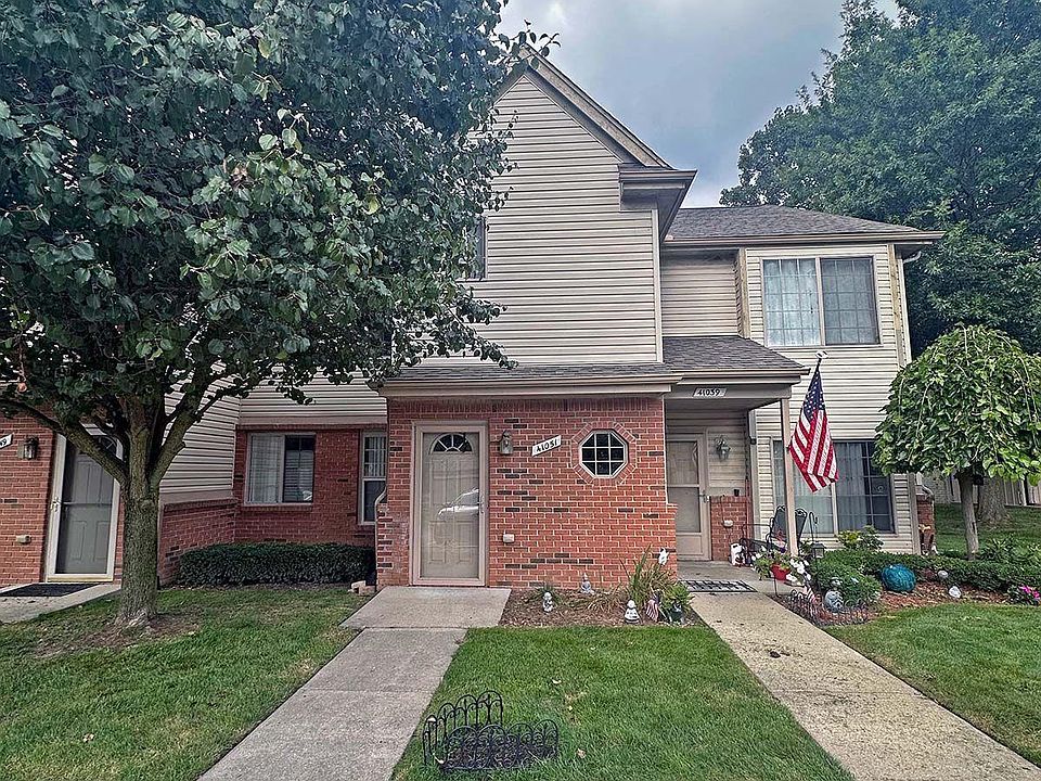 1st image of 41051 Rose Ln
