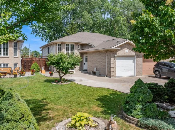 1228 Saint Paul Ave, Windsor, ON N8S 4T7