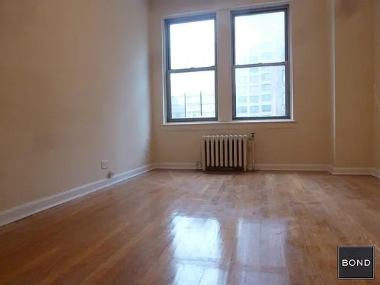 Rented by Bond New York | media 22