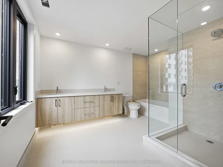 56 Camberwell Rd #1 — Photo 35