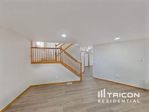 2nd image of 18209 87th Ave E
