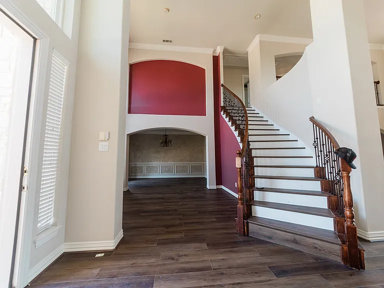 3400 Silverwood Dr — Photo 5