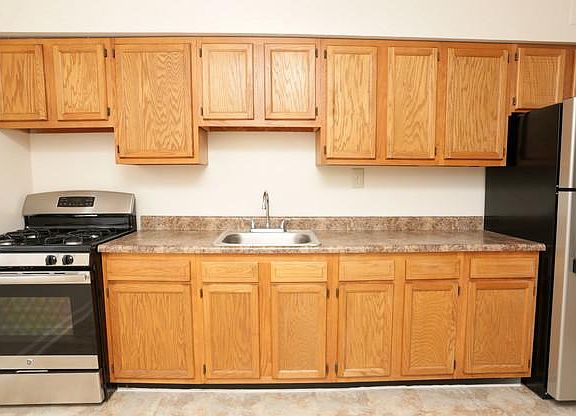 4th image of 1710 Commonwealth Ave APT C8