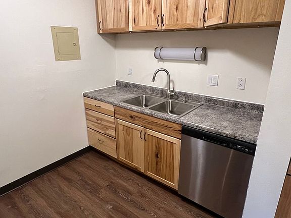 4th image of 808 S Lincoln Ave APT 201