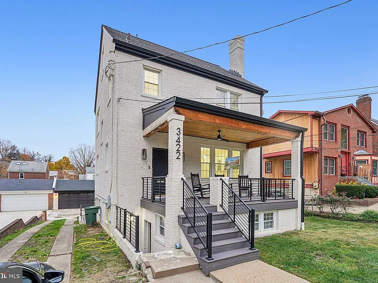 3422 Pennsylvania Ave SE — Photo 50