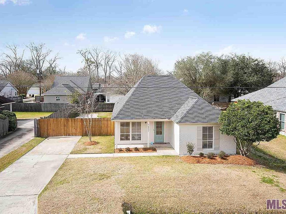 1st image of 14217 Parkridge Dr