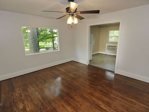 3rd image of 2702 Old Quintard Ave #B