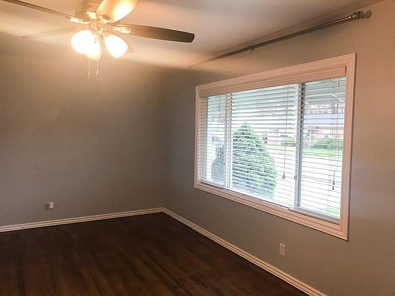 4th image of 375 Tendoy Dr